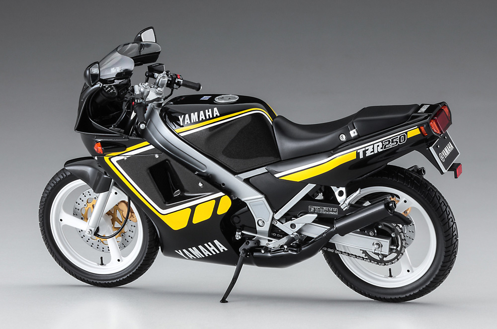 1:12 Hasegawa 21743 Yamaha TZR250 2AW - New Yamaha Black