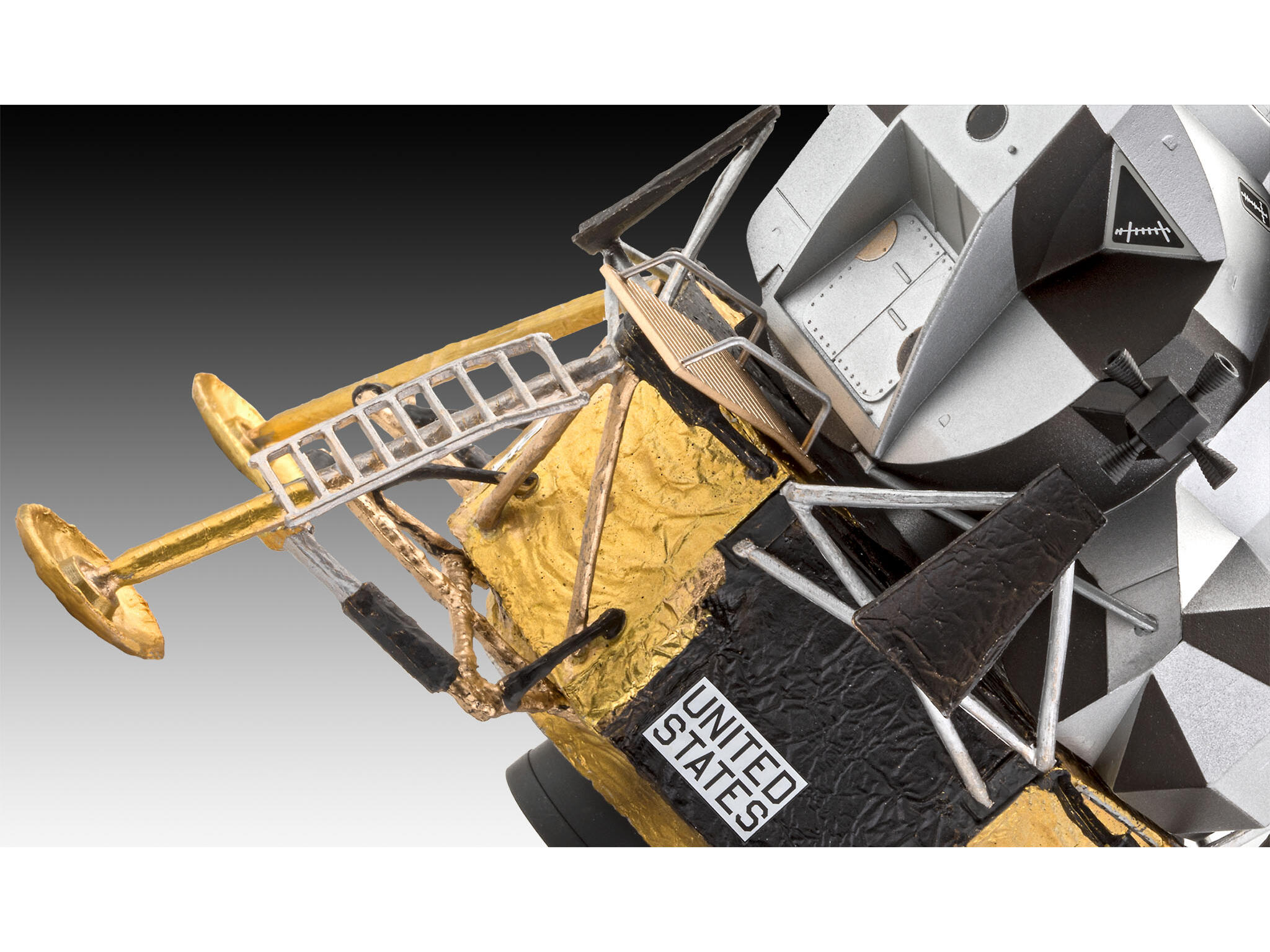 Maquette Revell Apollo 11 - Module Lunaire Eagle - échelle 1/48 - Occasion