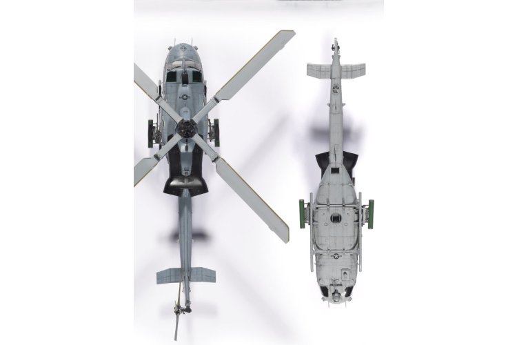 1:35 Academy 12138 Bell UH-1Y Venom - Amerikaanse Helikopter - Aca12138 7 - ACA12138