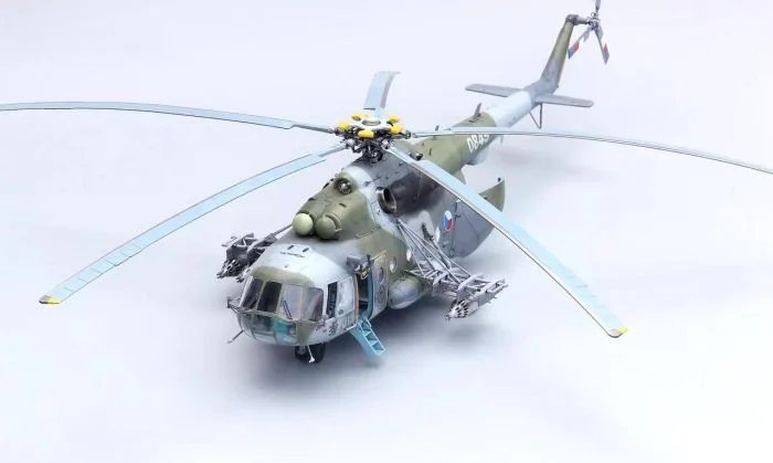 1:48 Academy 12371 Mil Mi-17 Hip Early &ndash; Russian Helicopter - Aca12371 6 - ACA12371