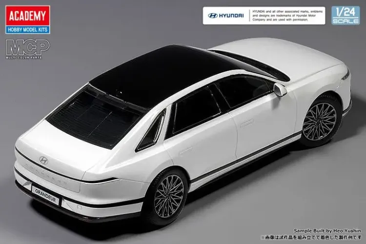 1:24 Academy 15620 Hyundai Grandeur GN7 &ndash; South Korean Car - Aca15620 7 - ACA15620