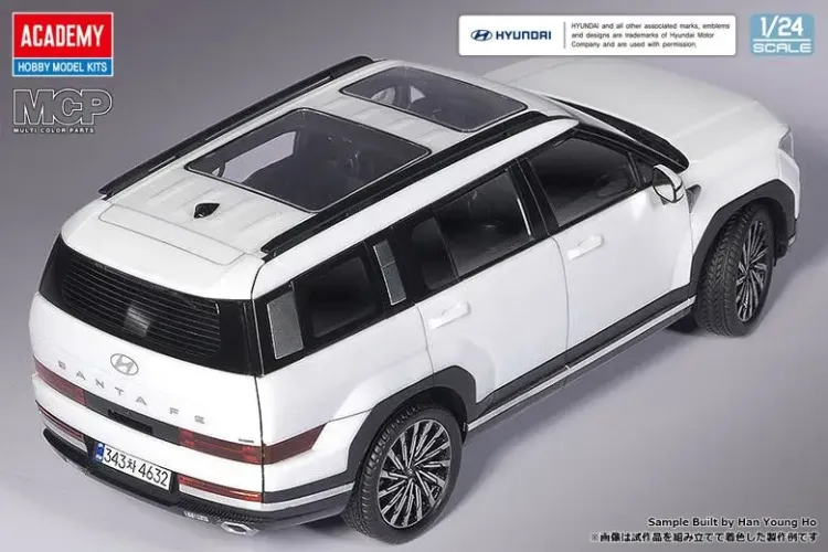 1:24 Academy 15624 Hyundai Santa Fe MX5 &ndash; South Korean Car - Aca15624 5 - ACA15624