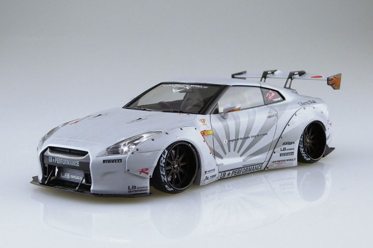 1:24 Aoshima 054031 Nissan GT-R R35 LB Works Version 2 - Sports Car - Ao05403 5 - AO05403