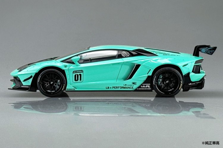 1:24 Aoshima 05995 LB-Works Lamborghini Aventador Limited Edition Ver. 2 - Ao05995 4 - AO05995