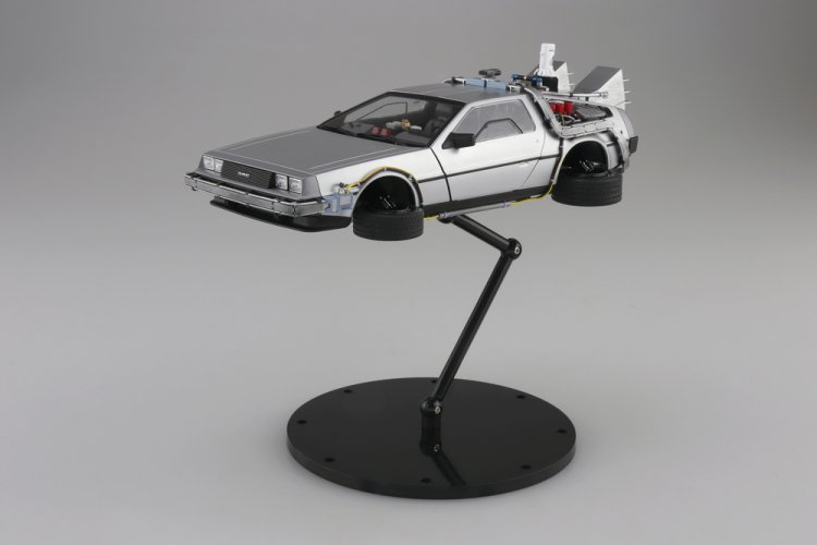1:24 Aoshima 064375 Delorean Tijdmachine uit Back to the Future Part II - Filmauto - Ao06437 6 - AO06437