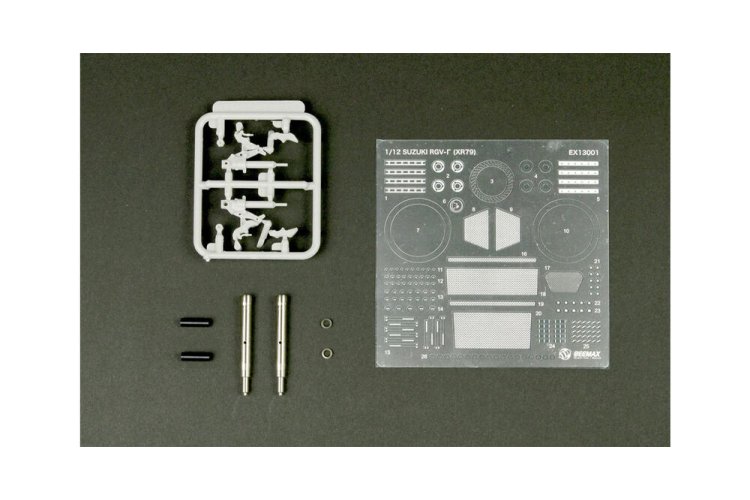 1:12 Beemax 13001 Suzuki RGV-gamma - XR79 - 1993 WGP500 - Detail Up Parts - Bee13001parts xs 1 - BEE13001Parts-XS