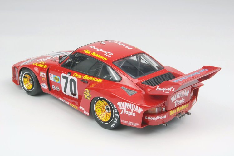 1:24 Beemax 24036 Porsche 935 Turbo No.70 1979 Le Mans Class Winner - German Race Car - Bee24036 2 - BEE24036