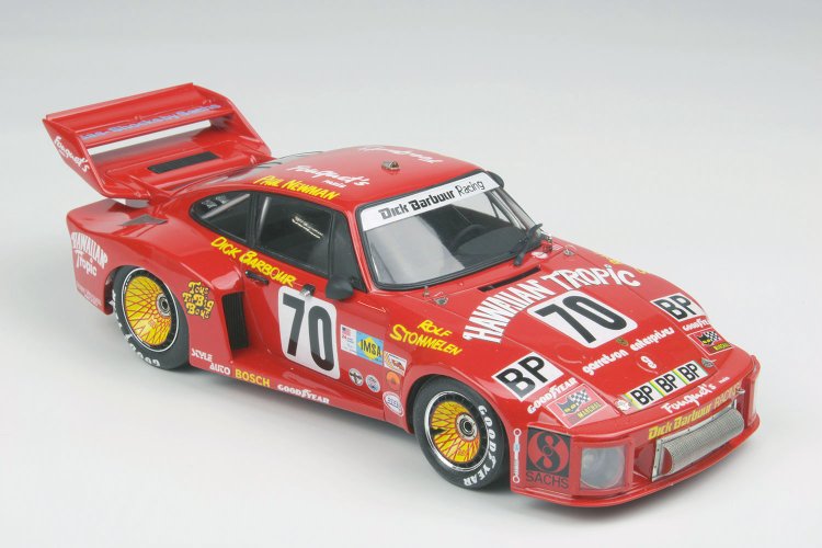 1:24 Beemax 24036 Porsche 935 Turbo No.70 1979 Le Mans Class Winner - German Race Car - Bee24036 4 - BEE24036