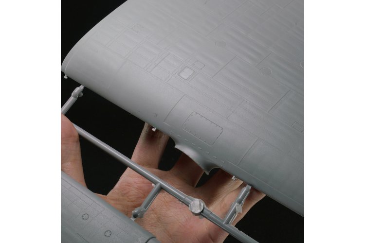 1:32 Border Model BF010 Avro Lancaster B.Mk.I/III - Full Interior - Bmbf010 12 - BMBF010