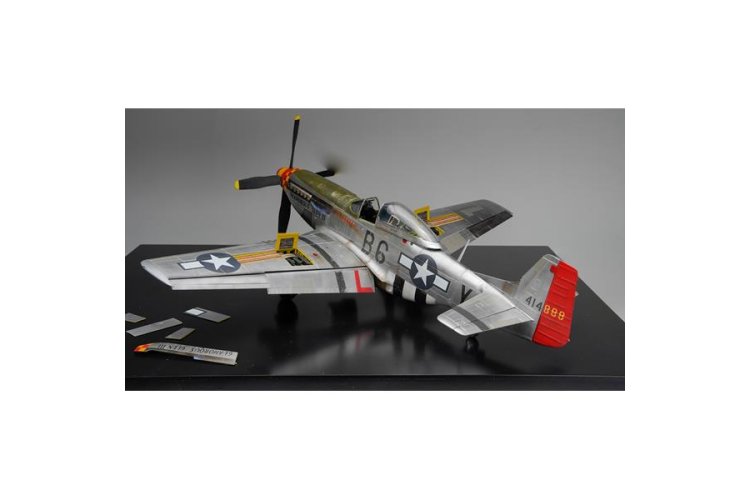 1:35 Border Model BF015 North American P-51D Mustang WWII met Volledige Interieur - Amerikaans Jachtvliegtuig - Bmbf015 8 - BMBF015
