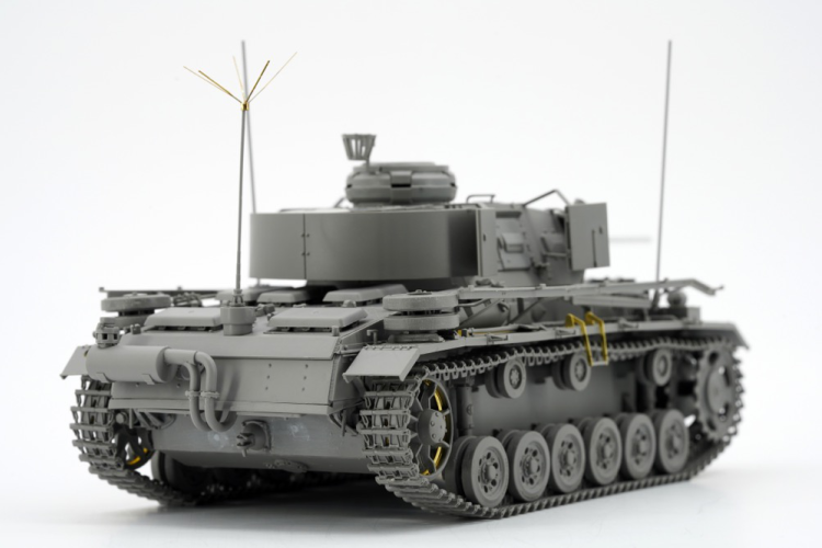 1:35 Border Model BT048 Panzerkampfwagen III - Pz.Bef.Wg.III Ausf.K - 2in1 with Sch&uuml;rzen - Bmbt048 3 - BMBT048