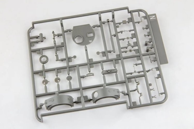1:72 Border Model TK7204 Tiger I Initial Sd.Kfz.181 Ausf.E - s.Pz.Abt. 502 Leningrad September 1942 - WWII German Heavy Tank - Bmtk7204 10 - BMTK7204