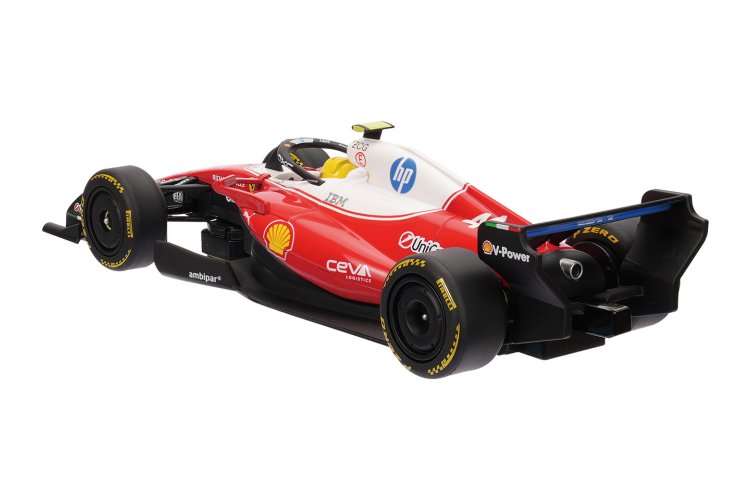 1:32 Carrera Evolution - Ferrari SF-26 Lewis Hamilton No.44 2026 - Car20027846 6 - CAR20027846
