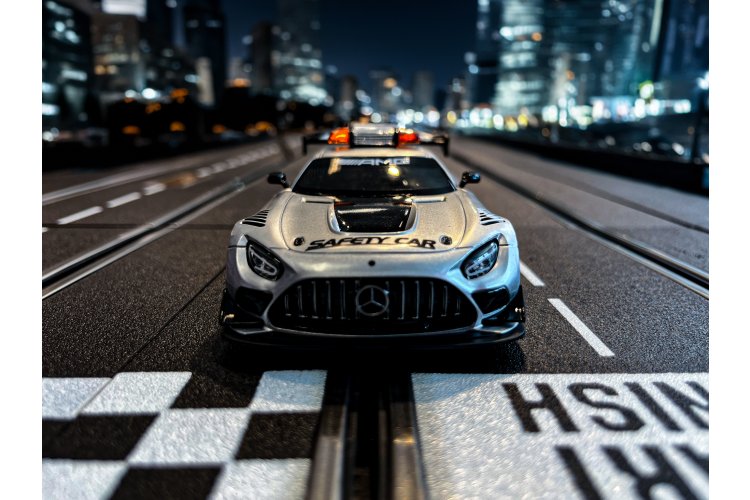 1:32 Carrera DIGITAL 132 - Mercedes-AMG GT3 Evo - Safety Car - Car20032016 3 - CAR20032016
