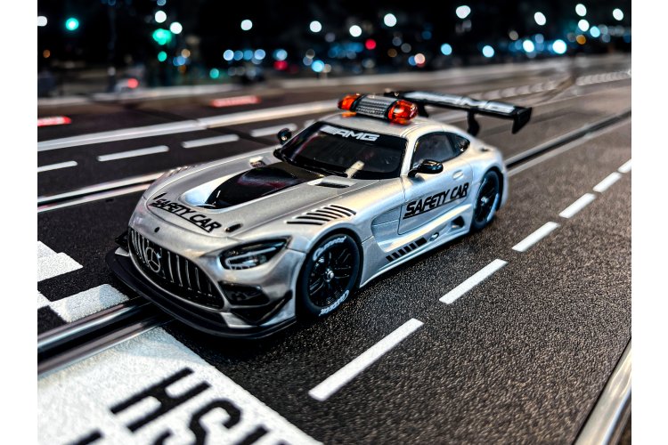 1:32 Carrera DIGITAL 132 - Mercedes-AMG GT3 Evo - Safety Car - Car20032016 4 - CAR20032016