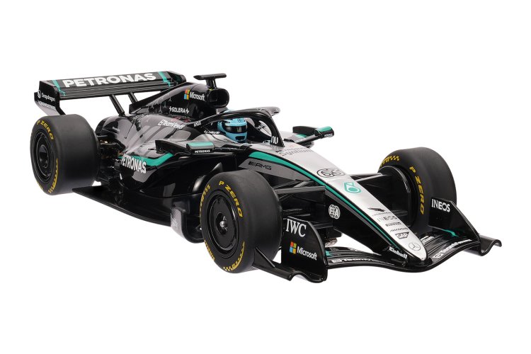 1:32 Carrera DIGITAL 132 - Mercedes-AMG F1 W17 E Performance George Russell No.63 2026 - Car20032105 7 - CAR20032105