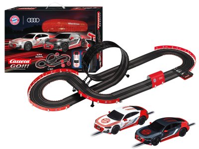Carrera GO!!! - FC Bayern Racing - Audi e-tron GT White & Black - Race Track 4.9 m - Car20062627 1 - CAR20062627