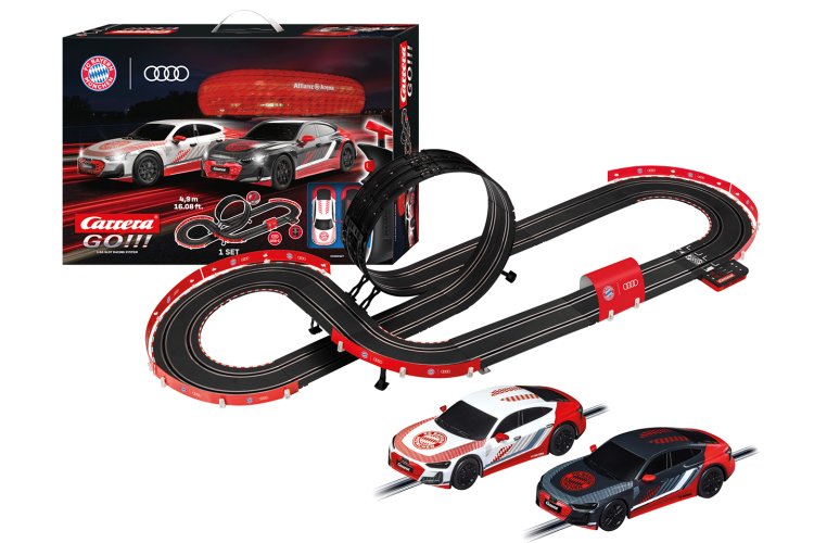 Carrera GO!!! - FC Bayern Racing - Audi e-tron GT White & Black - Race Track 4.9 m - Car20062627 1 - CAR20062627