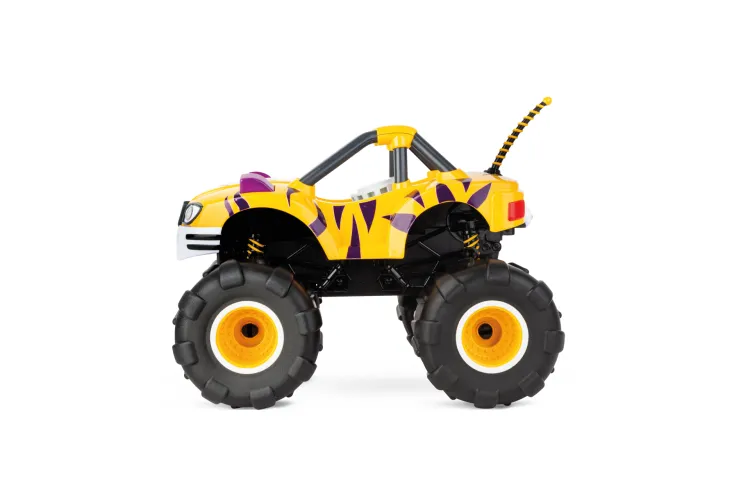 1:18 Carrera RC Car Blaze and the Monster Machines - Stripes B/O - Yellow - 2.4GHz - Car370180016 3 - CAR370180016