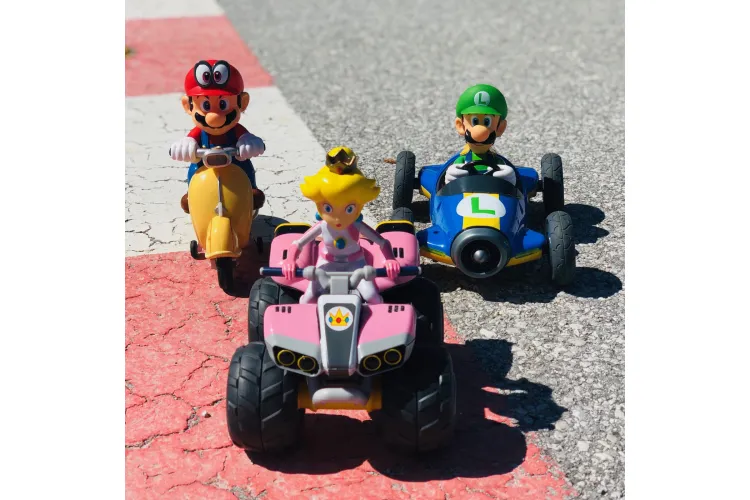Carrera RC Mario Kart&trade; - Mach8 - Luigi - Schaal 1:18 - 2,4GHz - Car370181067 5 - CAR370181067