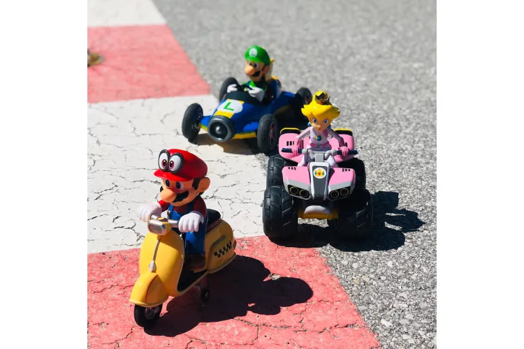 Carrera RC Mario Kart&trade; - Mach8 - Luigi - Schaal 1:18 - 2,4GHz - Car370181067 6 - CAR370181067