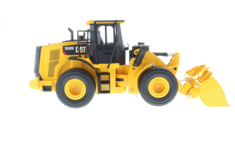 1:24 Carrera RC CAT 950M Wheel Loader - Shovel - Car37025003 4 - CAR37025003