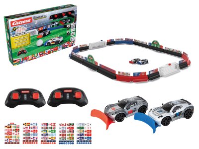 Carrera RC World Championship Soccer Set &ndash; 2 RC Cars with Playing Field and Ball &ndash; 2.4 GHz - Car370430045 1 - CAR370430045