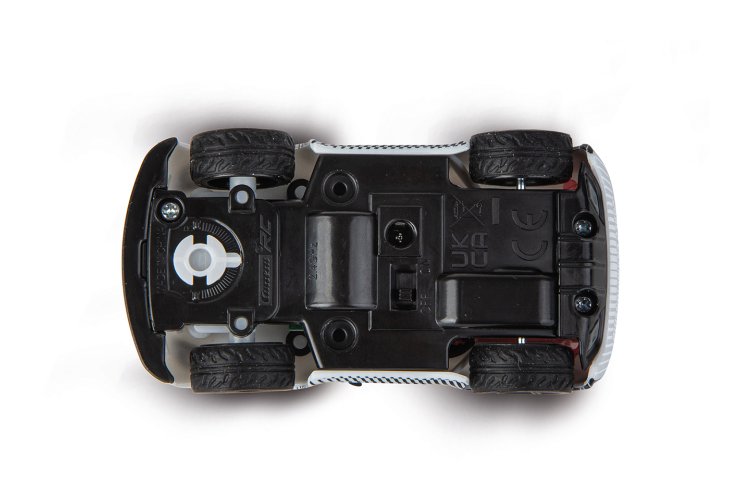 Carrera RC World Championship Soccer Set &ndash; 2 RC Cars with Playing Field and Ball &ndash; 2.4 GHz - Car370430045 20 - CAR370430045
