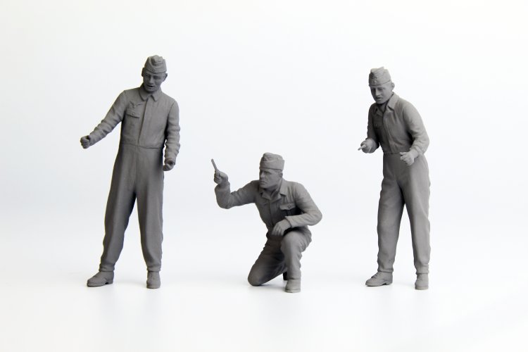 1:32 Das Werk 32101 German Mechanics WWII &ndash; 3 Figures - Dw32101 5 - DW32101
