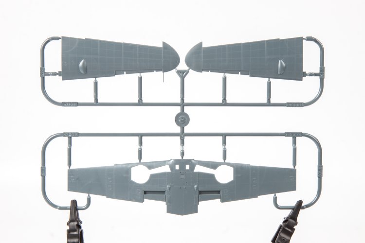 1:48 Eduard 82118 Messerschmitt Bf 109G-14 - ProfiPACK Edition - Duits Jachtvliegtuig - Edu82118 14 - EDU82118