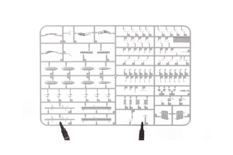 1:48 Eduard 84207 Curtiss P-40E Warhawk WWII - Weekend Edition - Amerikaans Vliegtuig - Edu84207 10 - EDU84207
