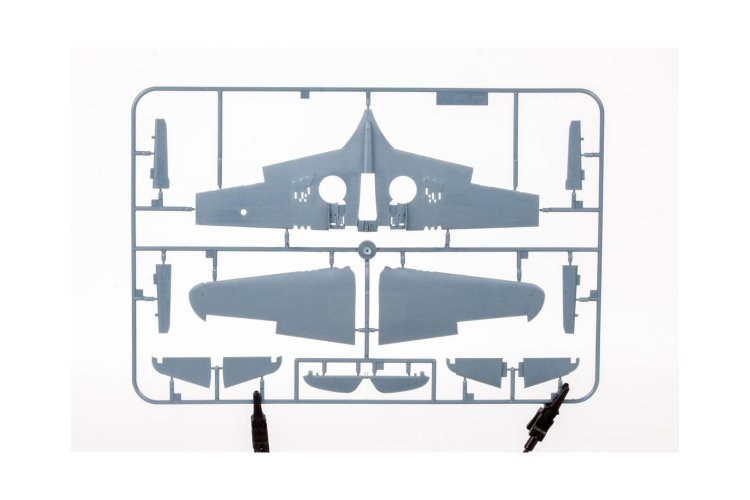1:48 Eduard 84207 Curtiss P-40E Warhawk WWII - Weekend Edition - Amerikaans Vliegtuig - Edu84207 8 - EDU84207