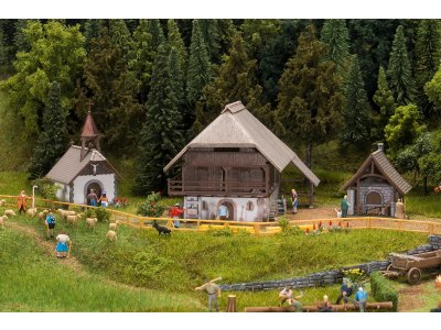1:87 H0 Faller 130116 Graanschuur, Hofkapel & Bakkerij voor Diorama - Fa130116 1 - FA130116