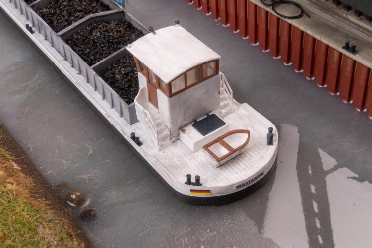 1:87 H0 Faller 131018 Cargo Ship for Diorama - Fa131018 4 - FA131018