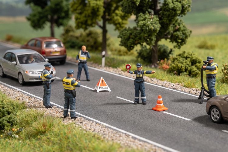 1:87 H0 Faller 151714 Nederlandse Verkeerscontrole - 6 Figuren - Fa151714 1 - FA151714