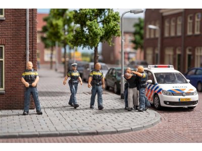 1:87 H0 Faller 151717 Nederlandse Politieagenten - 6 Figuren - Fa151717 1 - FA151717