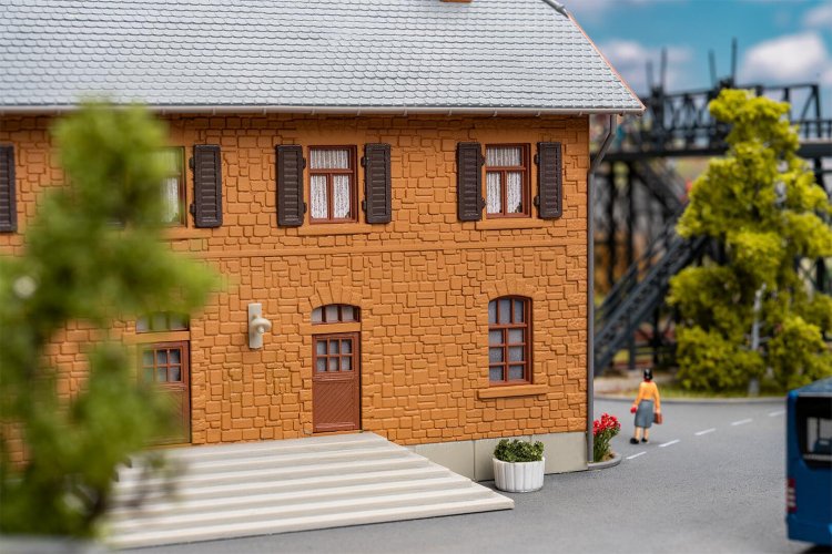 1:87 H0 Faller 190095 Actieset Station Eisele an der Halde - 7 Figuren - Fa190095 5 - FA190095