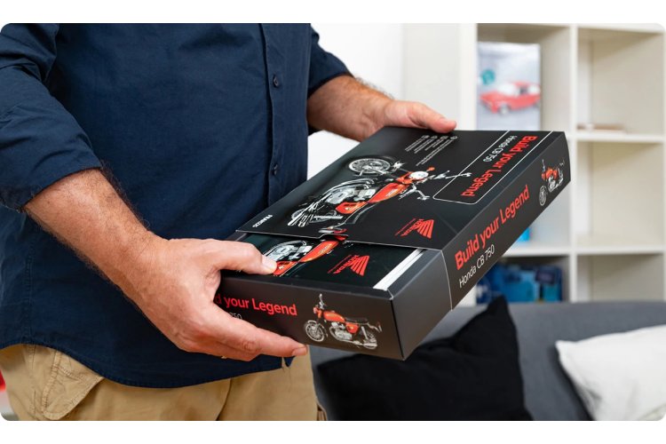 1:24 Franzis 67215 Honda CB 750 Motorcycle - Build Your Legend! - Fr67215 8 - FR67215