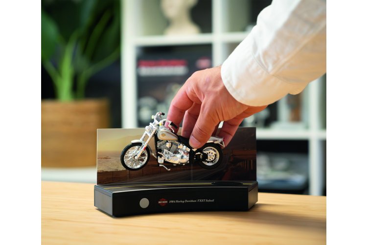 1:18 Franzis 67284 Harley-Davidson FXST Softail 1984 - Adventskalender met Geluid - Fr67284 12 - FR67284