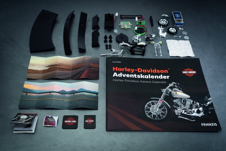 1:18 Franzis 67284 Harley-Davidson FXST Softail 1984 - Adventskalender met Geluid - Fr67284 7 - FR67284