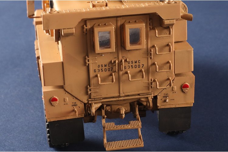 1:35 HobbyBoss 80156 Cougar H A1 4x4 MRAP - Amerikaans Gepantserd Voertuig - Hbs80156 29 - HBS80156
