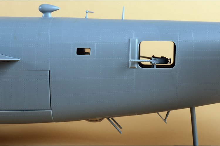 1:48 HobbyBoss 81774 US B-24J Liberator Plane - Hbs81774 14 - HBS81774