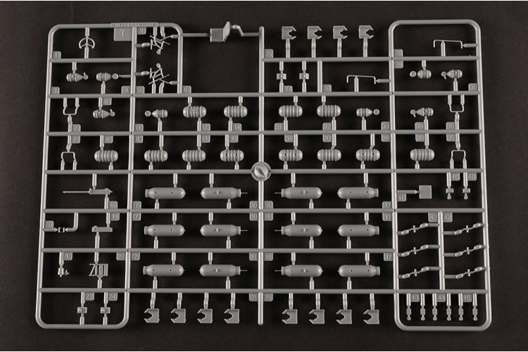 1:48 HobbyBoss 81775 Consolidated US-B-24D Liberator - Propeller Aircraft - Hbs81775 37 - HBS81775