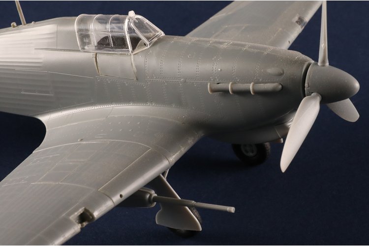 1:48 HobbyBoss 81780 Hawker Hurricane Mk.IId/Trop - Propeller Vliegtuig - Hbs81780 11 - HBS81780