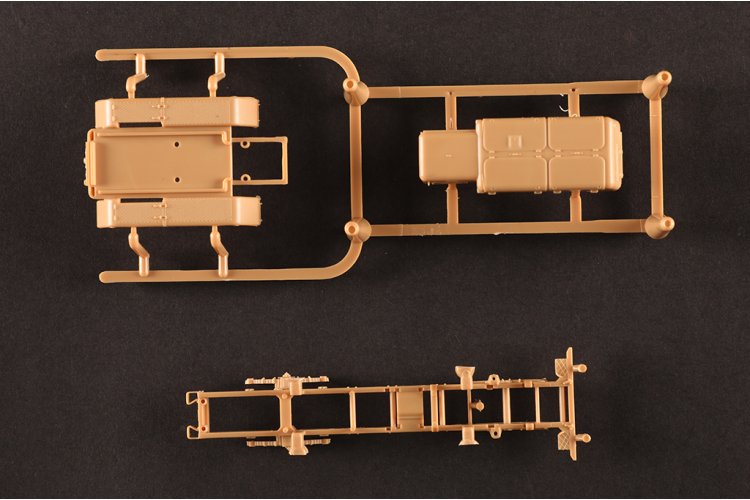 1:72 HobbyBoss 82962 URAL-4320 APA-5D Airport Starter Vehicle - Sovjet Militaire Truck - Hbs82962 15 - HBS82962