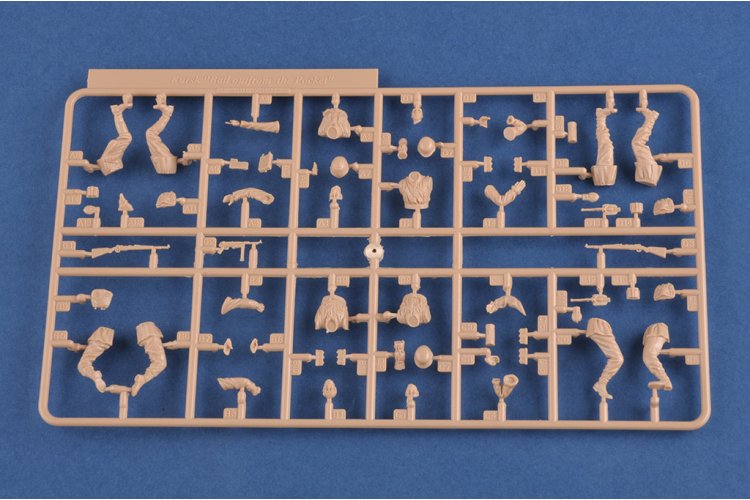 1:35 HobbyBoss 84417 Kursk Bailout from the pocket - Military Figures - Hbs84417 3 - HBS84417