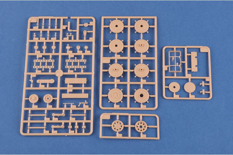 1:35 HobbyBoss 84516 BT-2 Late - Sovjet Lichte Tank - Hbs84516 7 - HBS84516