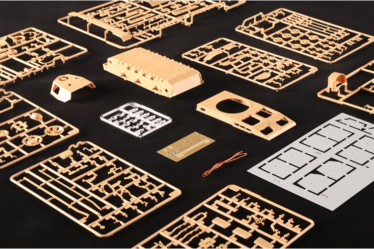 1:35 HobbyBoss 84560 Pz.Kpfw. III Ausf. M WWII &ndash; German Tank - Hbs84560 24 - HBS84560