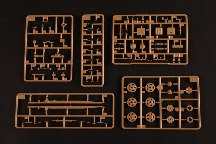 1:35 HobbyBoss 84571 GAZ-AAA with Quad Maxim AA Gun - Hbs84571 97 - HBS84571