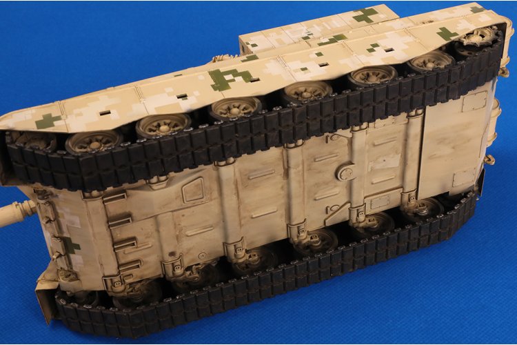 1:35 HobbyBoss 84589 PLA ZTZ-99B - Chinese Hoofdgevechtstank - Hbs84589 18 - HBS84589